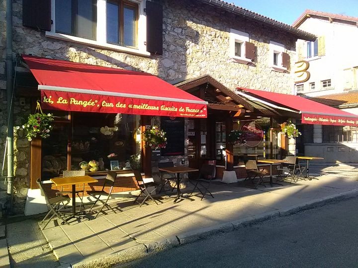 La terrasse de la boulangerie