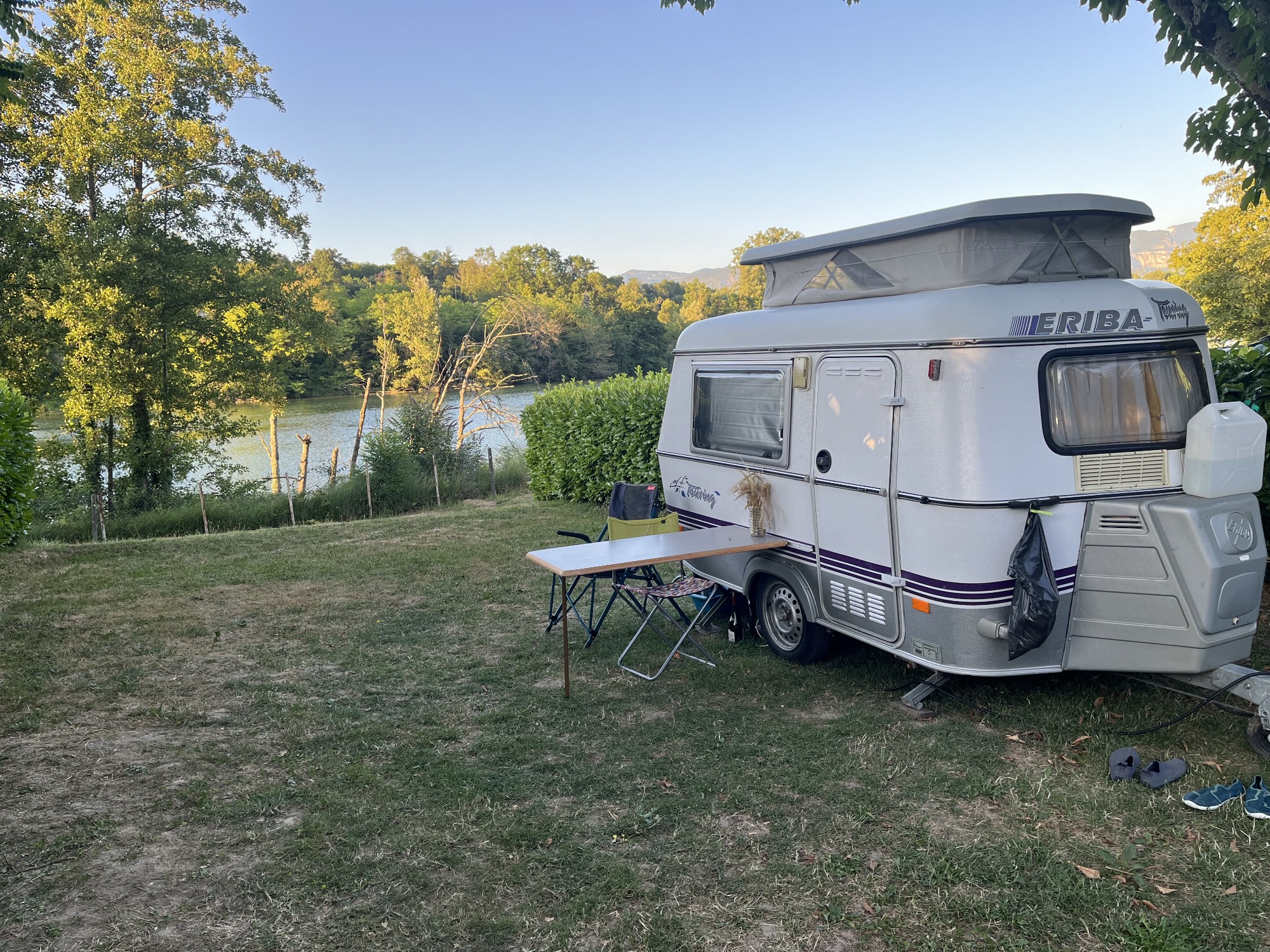 Emplacement côté rivière