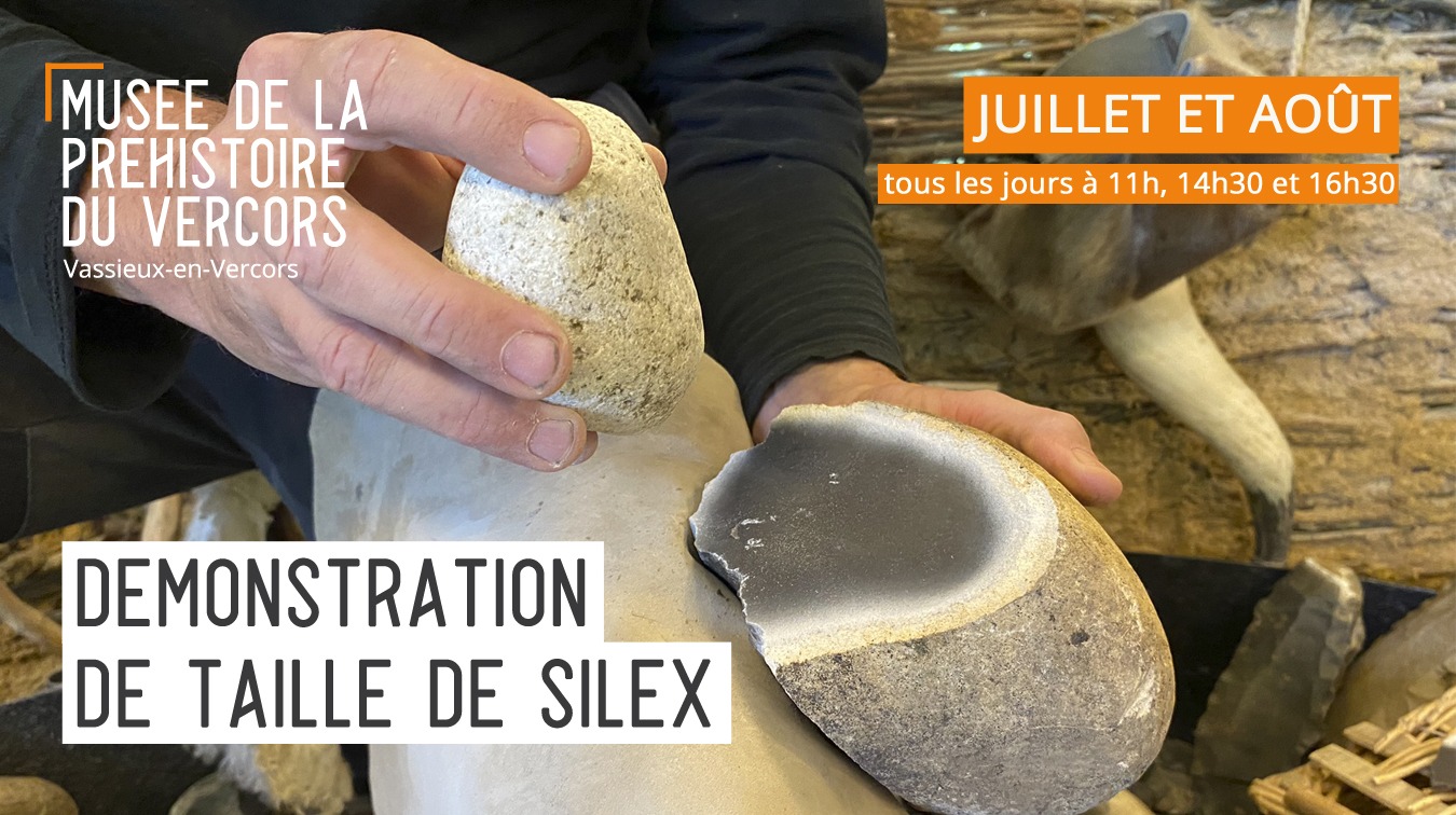 Démonstration de taille de silex_Vassieux-en-Vercors