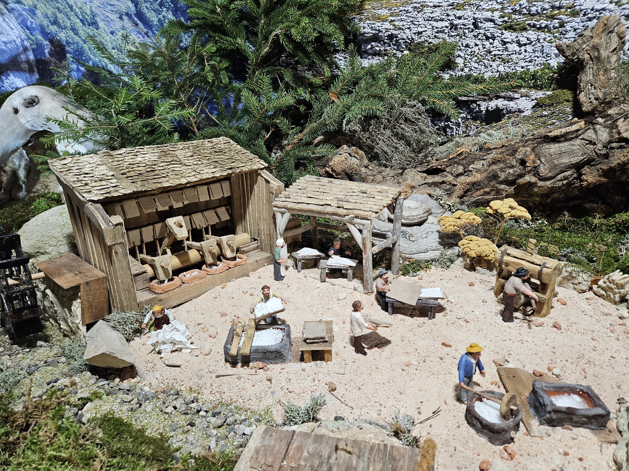 Le mouleau à papier du village de Peyrus