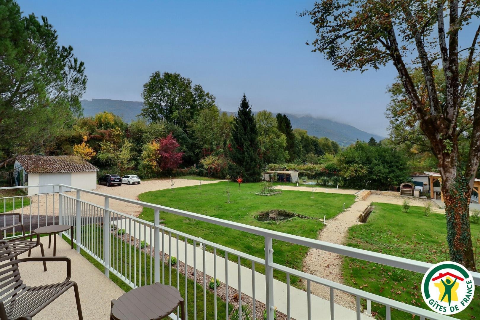 Le balcon avec la vue sur le parc