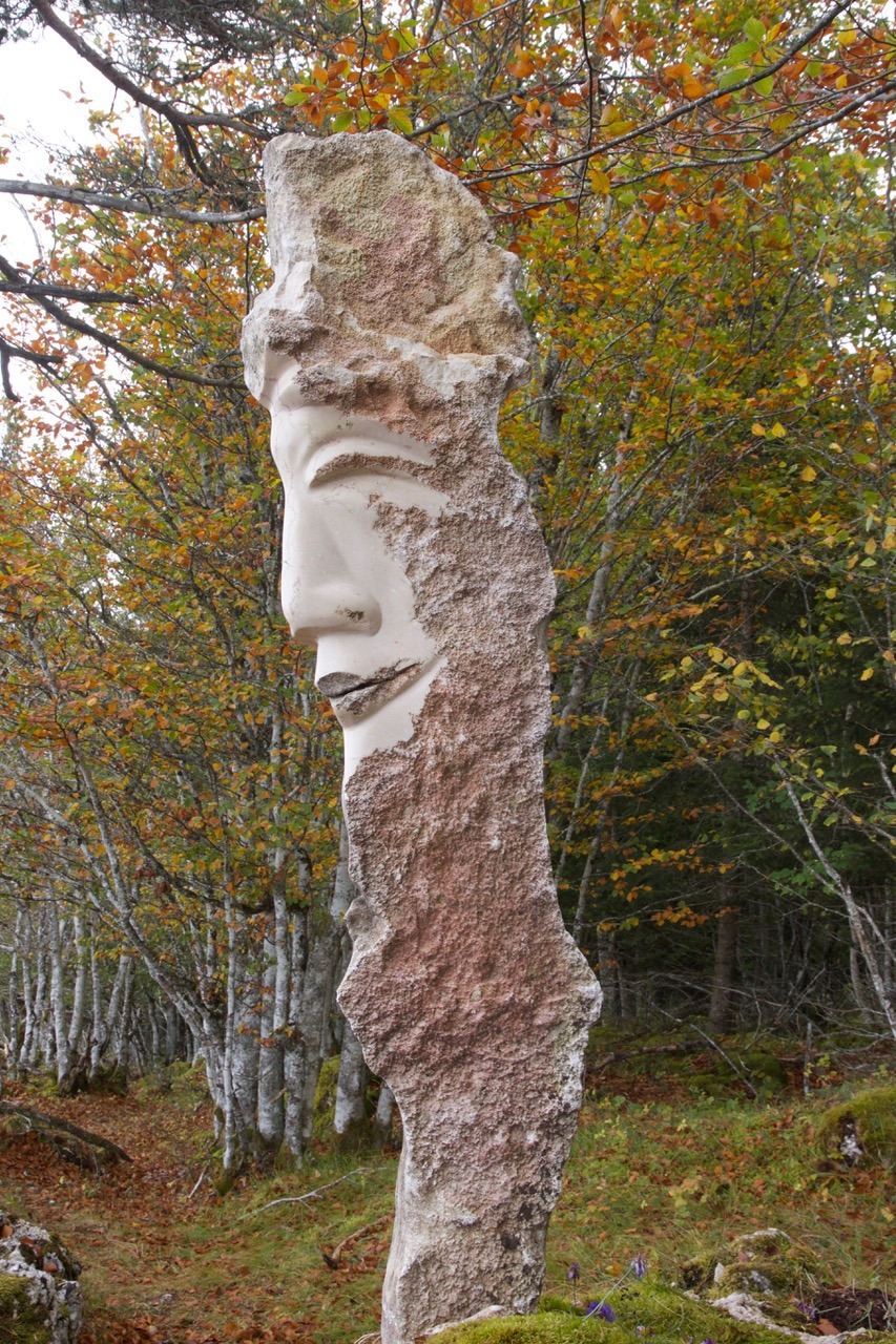 La statue du Bienveilleur de Bournillon
