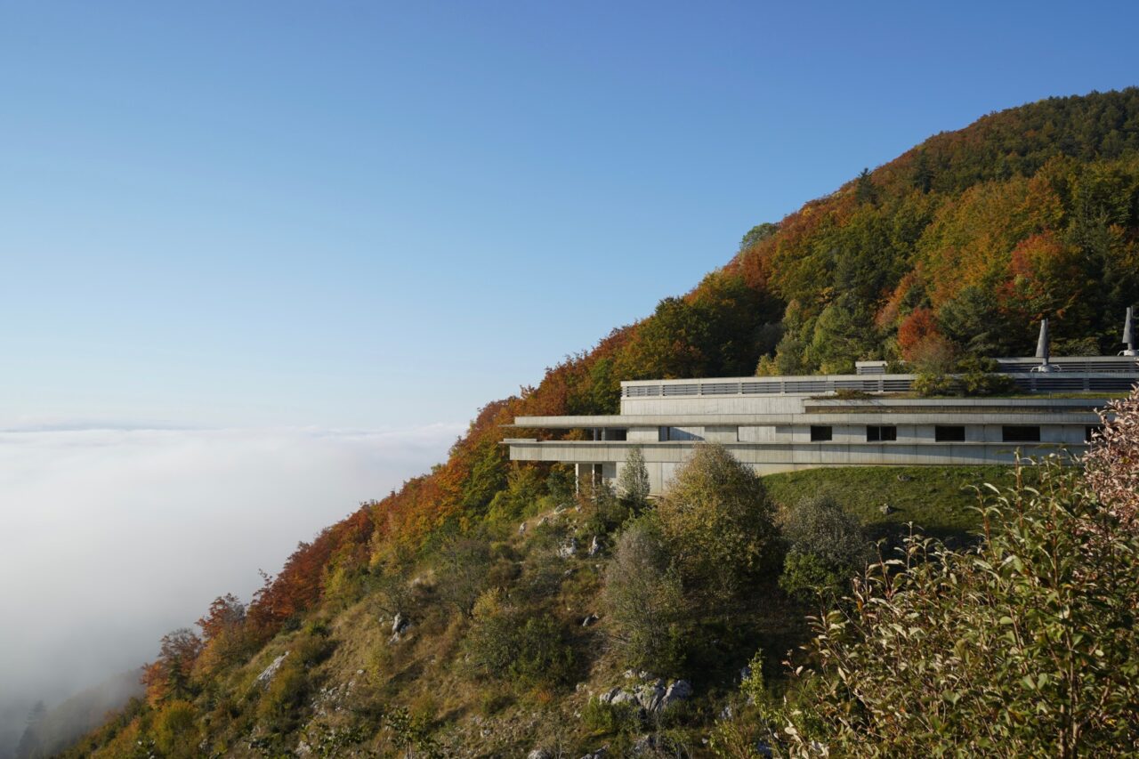 memorial-de-la-resistance-office-de-tourisme-vercors-dromepaladrone